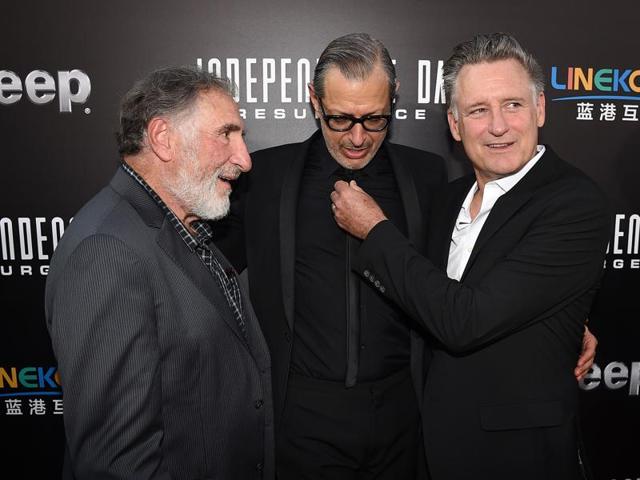 Actors Judd Hirsch, Jeff Goldblum and Bill Pullman show us it is 4th of July once again. (AFP)