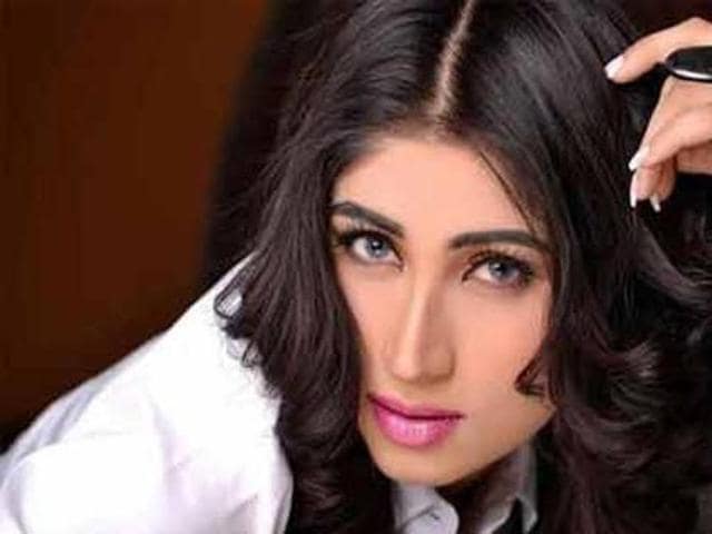 Qandeel Baloch took social media by storm when she posted three selfies of herself with Mufti Abdul Qavi on her Facebook page.(Facebook)