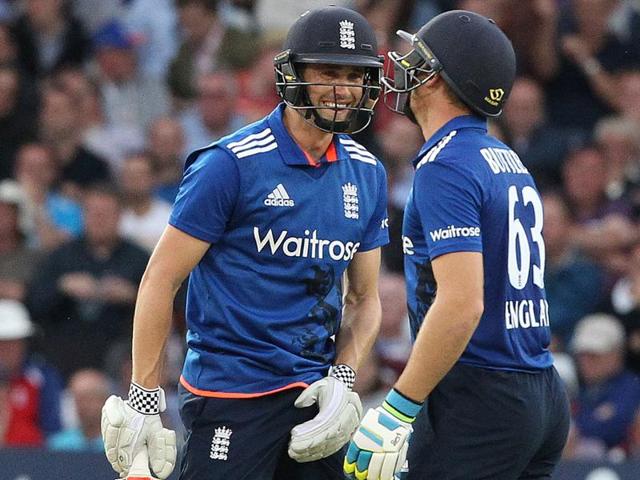 Liam Plunkett hit a last-ball six to tie the match against Sri Lanka. (REUTERS Photo) Liam Plunkett hit a last-ball six to tie the match against Sri Lanka. (REUTERS Photo)