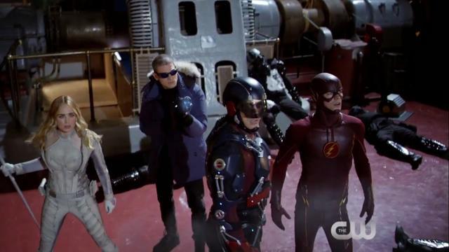 The flash making an appearance on Legends of Tomorrow. The flash making an appearance on Legends of Tomorrow.