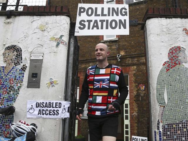 A man wearing a European themed cycling jersey leaves after voting at a polling station for the Referendum on the European Union in north London. (REUTERS) 