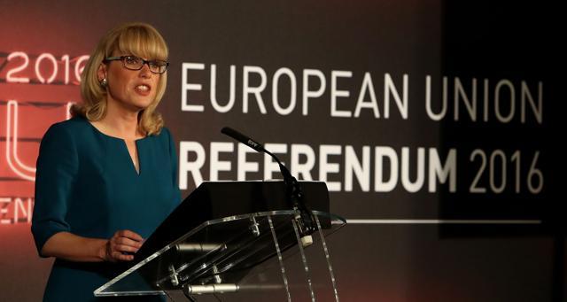 Jenny Watson, the chief counting officer for the EU Referendum, officially announces at Manchester Town Hall, that polling has closed and the national count has commenced. (AP) Jenny Watson, the chief counting officer for the EU Referendum, officially announces at Manchester Town Hall, that polling has closed and the national count has commenced. (AP)