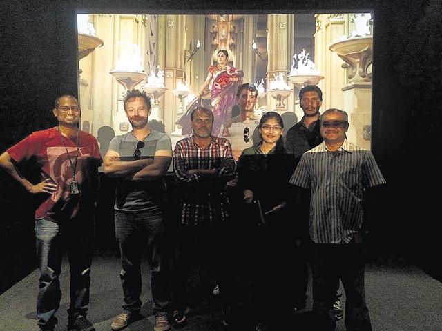 Makuta’s VFX team celebrate the first delivered and approved shot of queen Sivagami (with a baby) in the ancient Kingdom of Mahishmati (Baahubali-1). Pete Draper is second from right (Makuta)