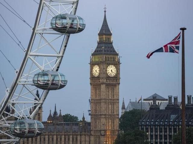 The Houses of Parliament seen from the Royal Festival Hall, in London, Britain June 24, 2016. REUTERS/Rob Stothard/Pool The Houses of Parliament seen from the Royal Festival Hall, in London, Britain June 24, 2016. REUTERS/Rob Stothard/Pool