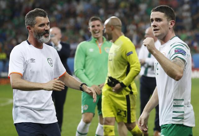Republic of Ireland coach Martin O’Neill on his assistant and Manchester United legend Roy Keane, left. (REUTERS)
