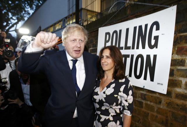 Former London Mayor Boris Johnson and his wife Marina Wheeler at a polling station in north London (REUTERS) Former London Mayor Boris Johnson and his wife Marina Wheeler at a polling station in north London (REUTERS)