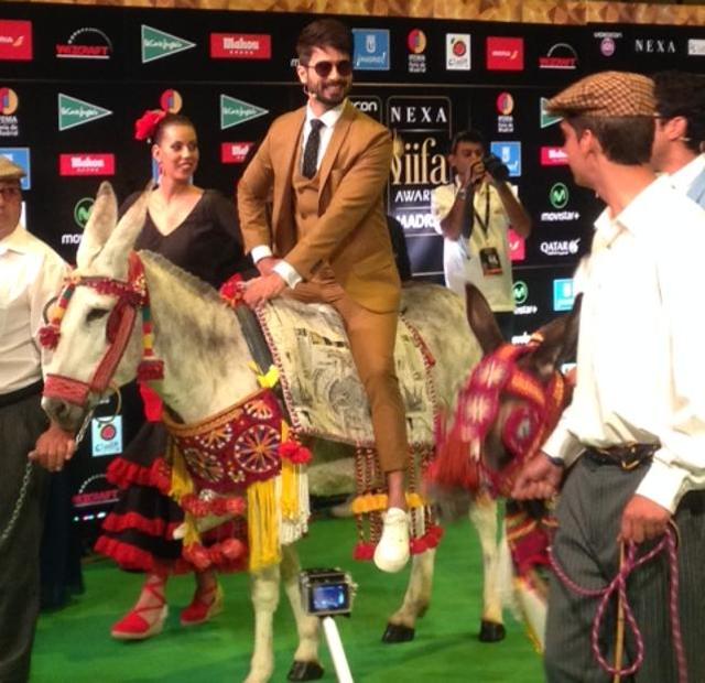Shahid Kapoor arrived on a donkey to the event. (Jigar Shah/HTPhotos)