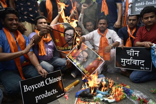 Activists from the Hindu Sena organisations shout anti-China slogans in New Delhi on June 25. India has blamed regional rival China for blocking its entry to the Nuclear Suppliers Group.(AFP)