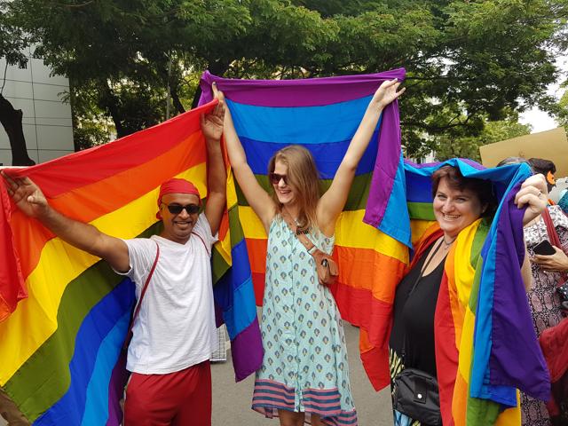 Raj Iyer (L), Eva (C), and Tracy (R) show their support for the LGBTQ cause during the Rainbow Pride Parade. (Aditya Iyer/HT) Raj Iyer (L), Eva (C), and Tracy (R) show their support for the LGBTQ cause during the Rainbow Pride Parade. (Aditya Iyer/HT)