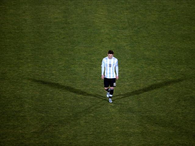 Argentina's Lionel Messi reacts after his team's loss to Chile in their Copa America 2015 final soccer match at the National Stadium in Santiago, Chile. (REUTERS) Argentina's Lionel Messi reacts after his team's loss to Chile in their Copa America 2015 final soccer match at the National Stadium in Santiago, Chile. (REUTERS)