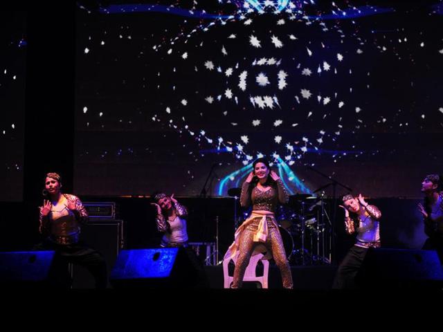 Sunny Leone dazzles on the stage in Chennai. (AFP) Sunny Leone dazzles on the stage in Chennai. (AFP)