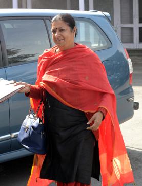 At the centre of a controversy over her conviction in a land grab case, an unfazed Congress secretary in-charge of Punjab Asha Kumari on Monday rejected demands for her resignation, asserting she had party chief Sonia Gandhi’s “full mandate”. (HT Photo) At the centre of a controversy over her conviction in a land grab case, an unfazed Congress secretary in-charge of Punjab Asha Kumari on Monday rejected demands for her resignation, asserting she had party chief Sonia Gandhi’s “full mandate”. (HT Photo)