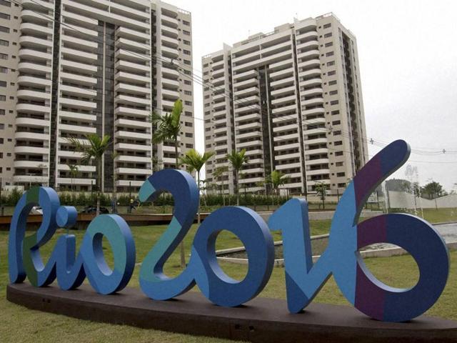 Logo of the Rio 2016 Olympic Games painted in green to distinguish it as the special lane for the games in Rio de Janeiro, Brazil. (AFP Photo) Logo of the Rio 2016 Olympic Games painted in green to distinguish it as the special lane for the games in Rio de Janeiro, Brazil. (AFP Photo)