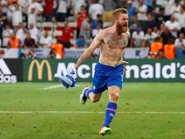 Iceland's Aron Gunnarsson celebrates after the game. (REUTERS PHOTO)