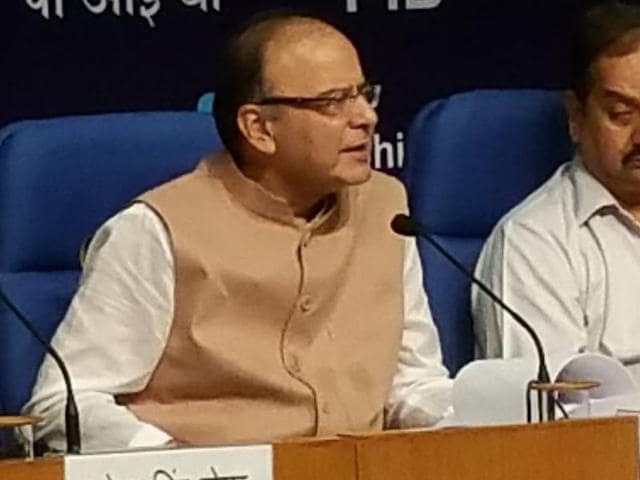 Finance minister Arun Jaitley comes out after attending a meeting on the 7th Pay Commission in New Delhi on Wednesday.(Sushil Kumar/HT Photo) Finance minister Arun Jaitley comes out after attending a meeting on the 7th Pay Commission in New Delhi on Wednesday.(Sushil Kumar/HT Photo)