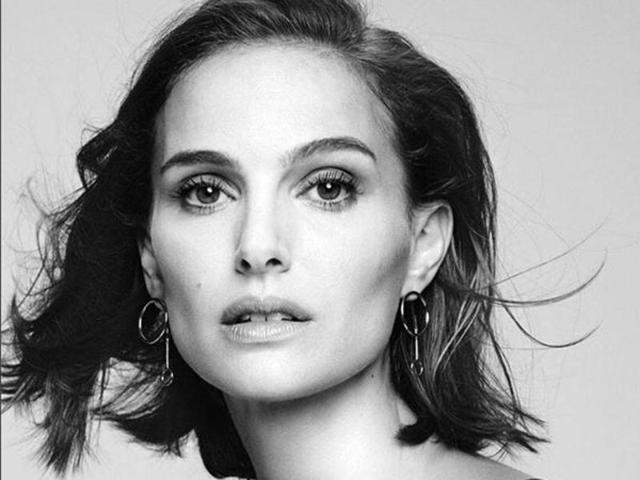 Natalie Portman: She earned a Bachelor of Arts from the Harvard University in psychology in 2003, post which she took graduate courses at the Hebrew University of Jerusalem. Portman is also multilingual: she knows Hebrew, French, German, Arabic and Japanese. During her years at the Harvard University, she had famously said, “I’d rather be smart than a movie star.” Today, she is both. (Instagram)