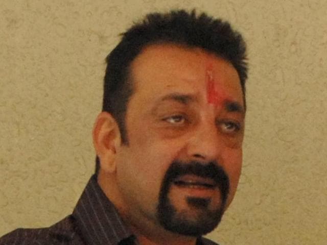 Irrespective of where he is, Sanjay Dutt never compromises on his workout and diet. (Hindustan Times) Irrespective of where he is, Sanjay Dutt never compromises on his workout and diet. (Hindustan Times)