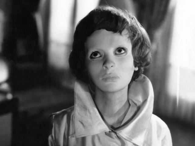 A film still from Georges Franju’s 1960 film Eyes Without a Face.