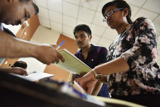 A DU official said the technical problem was due to heavy traffic and that the university was monitoring the situation. (Gurinder Osan/HT PHOTO) A DU official said the technical problem was due to heavy traffic and that the university was monitoring the situation. (Gurinder Osan/HT PHOTO)