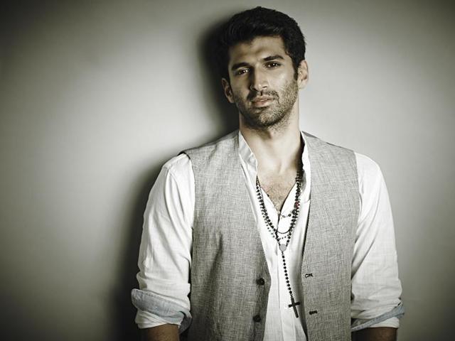 Aditya Roy Kapoors Father Photo The Real Story Behind The Bollywood Star - l008t2c