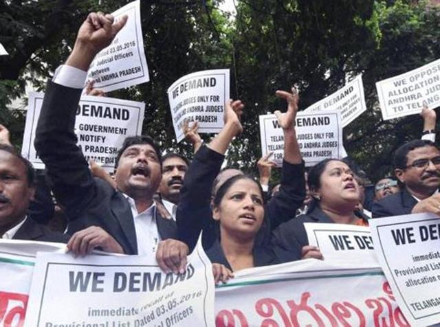 Andhra, Telangana Lawyers’ Stir Intensifies, Thousands Boycott Courts ...