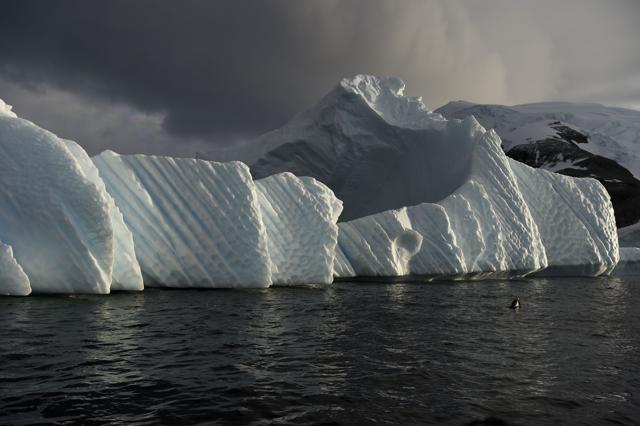 This March 04, 2016 photo shows an iceberg in the western Antarctic peninsula. (AFP file photo) This March 04, 2016 photo shows an iceberg in the western Antarctic peninsula. (AFP file photo)