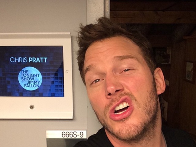 Gather Around Look At These Funny Pictures Of Chris Pratt We Found Online Hindustan Times