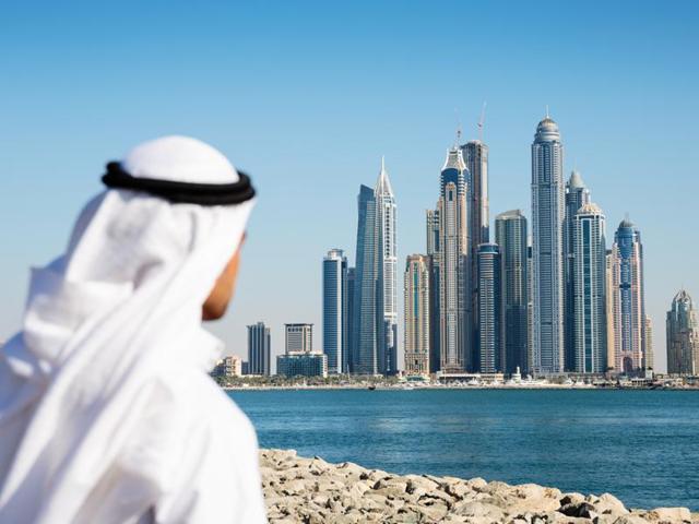 The UAE government has urged men to avoid wearing the white robes, headscarf and headband of the national dress when travelling abroad.(Representational Image: Shutterstock)