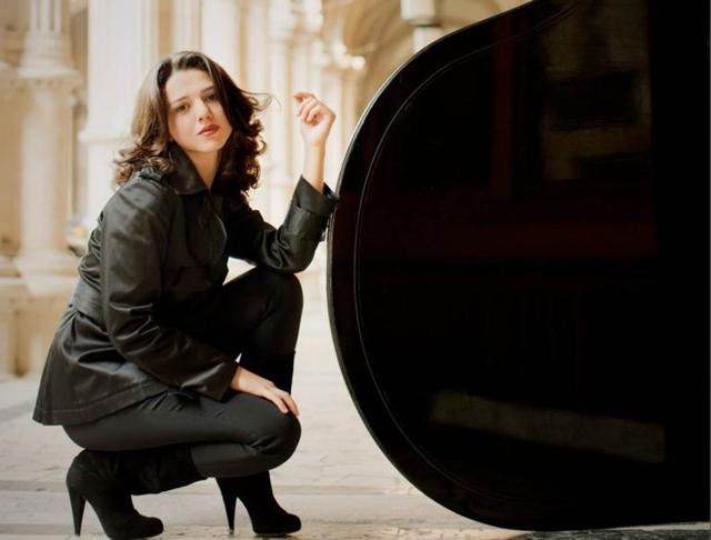 Florence-based soprano Jessica Pratt Florence-based soprano Jessica Pratt
