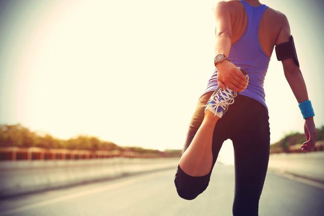 Researchers found that wrist-worn fitness monitors underestimated energy expenditure with variances of more than 40 per cent. (Shutterstock)