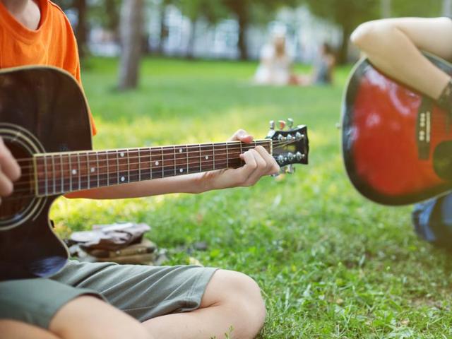People who are socially active, strive to evolve their cultural tastes, and engage in moderate and mild sports have a higher level of life satisfaction as well as general happiness.(Shutterstock) People who are socially active, strive to evolve their cultural tastes, and engage in moderate and mild sports have a higher level of life satisfaction as well as general happiness.(Shutterstock)