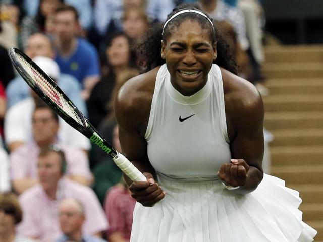 US player Serena Williams returns to US player Christina McHale during their women's singles match. (AFP Photo) US player Serena Williams returns to US player Christina McHale during their women's singles match. (AFP Photo)