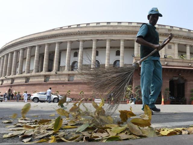 In this file photo, a sweeper can be seen cleaning the Parliament complex.(Sonu Mehta/ HT Photo)