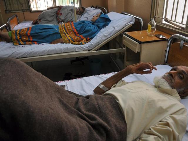 The victims undergoing treatment at Pulse hospital at Saify Nagar in Indore on Monday. (Shankar Mourya/ HT photo) The victims undergoing treatment at Pulse hospital at Saify Nagar in Indore on Monday. (Shankar Mourya/ HT photo)