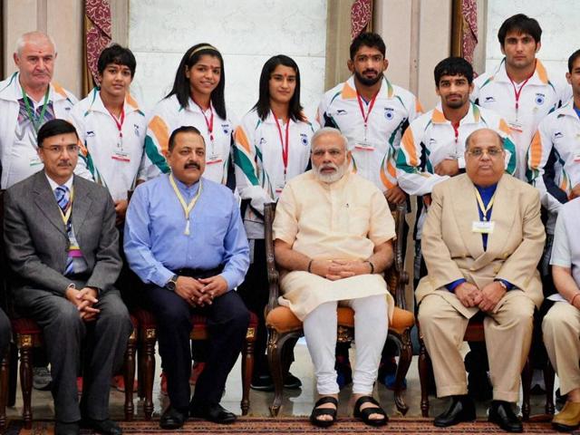 Prime Minister Narendra Modi in a group photograph. (PTI photo) Prime Minister Narendra Modi in a group photograph. (PTI photo)