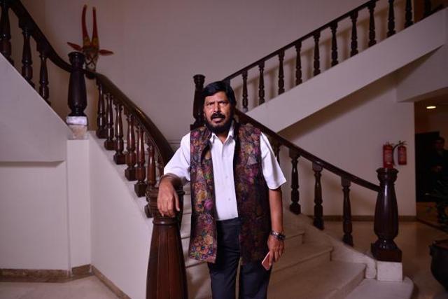Senior Republican Party of India (RPI) leader Ramdas Athawale on Tuesday forgot to mention his name while taking oath as Minister of State - but was quickly corrected by President Pranab Mukherjee.(Mint) Senior Republican Party of India (RPI) leader Ramdas Athawale on Tuesday forgot to mention his name while taking oath as Minister of State - but was quickly corrected by President Pranab Mukherjee.(Mint)