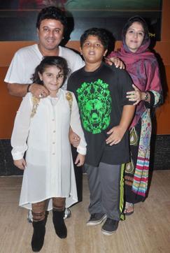Ali Asgar will go out for lunch this Eid with his family. Ali Asgar will go out for lunch this Eid with his family.