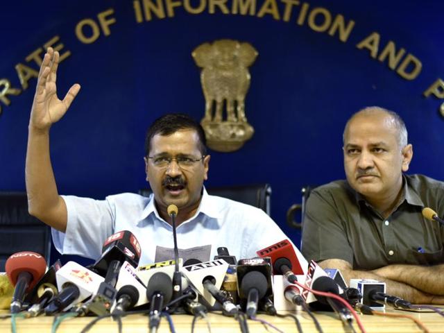 Delhi chief minister, Arvind Kejriwal with his deputy, Manish Sisodia. Kejriwal and his Aam Aadmi Party have accused the Centre of interfering with Delhi government functioning. (Raj K Raj/HT File Photo) Delhi chief minister, Arvind Kejriwal with his deputy, Manish Sisodia. Kejriwal and his Aam Aadmi Party have accused the Centre of interfering with Delhi government functioning. (Raj K Raj/HT File Photo)