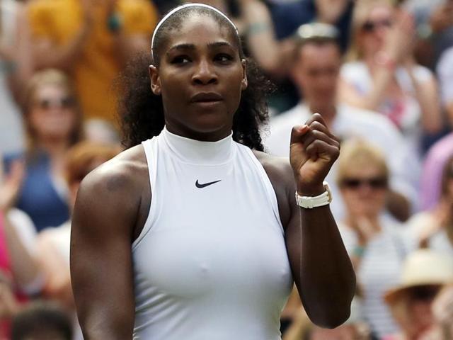 Serena Williams and Anastasia Pavlyuchenkova walk off court after their match. (REUTERS) Serena Williams and Anastasia Pavlyuchenkova walk off court after their match. (REUTERS)