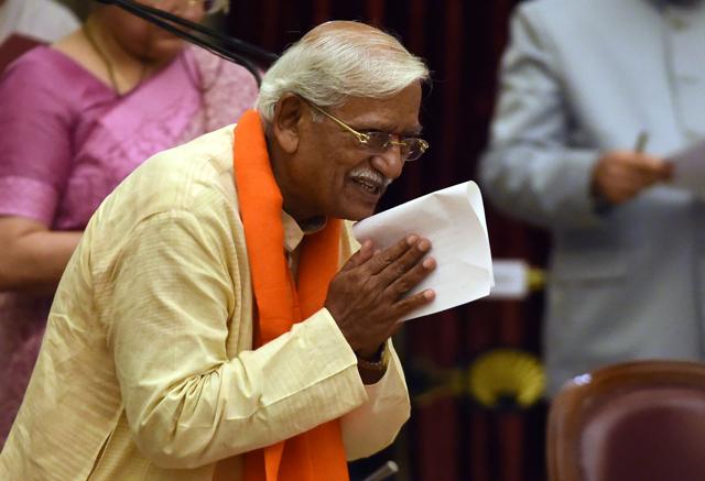 Bharatiya Janata Party (BJP) politician, Ramesh Chandappa Jigjinagi takes the oath as minister of state. (AFP) Bharatiya Janata Party (BJP) politician, Ramesh Chandappa Jigjinagi takes the oath as minister of state. (AFP)