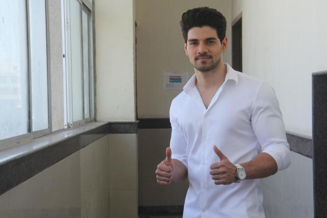 Sooraj Pancholi talks about how he “misses” the days when he spent Eid with his grandmother and cousins. (Pramod Thakur/HT Photo) Sooraj Pancholi talks about how he “misses” the days when he spent Eid with his grandmother and cousins. (Pramod Thakur/HT Photo)