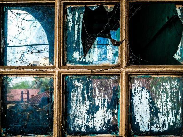 Sometimes when I look at windows, they remind me of all the people I have met in my life. Some were difficult to fling open, their souls locked up behind. Some easily let you see the inside of themselves, but turned out to be barren. Some you would almost mistake for mirrors, letting you reflect on your own selves. And some were so broken and yet so beautiful they seemed a work of art. - West Bengal (Photo: Piyush Sawant) Sometimes when I look at windows, they remind me of all the people I have met in my life. Some were difficult to fling open, their souls locked up behind. Some easily let you see the inside of themselves, but turned out to be barren. Some you would almost mistake for mirrors, letting you reflect on your own selves. And some were so broken and yet so beautiful they seemed a work of art. - West Bengal (Photo: Piyush Sawant)
