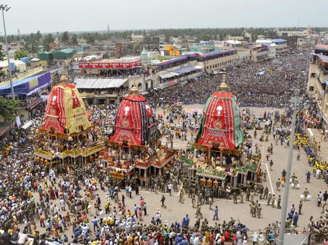 Three chariots of Lord Jagannath, Lord Balabhadra and Devi Subhadra are getting readied to be pulled from Badadanda to in front of Shree Jagannath Temple on Ratahyatra festival in Puri, Odisha. (Arabinda Mahapatra /HT photo)