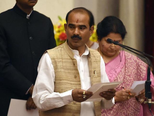 BJP MP Ajay Tamta takes oath during the swearing-in ceremony of new ministers following Prime Minister Narendra Modi's cabinet re-shuffle, at the Rashtrpati Bhawan on Tuesday. (Sonu Mehta/ Hindustan Times) BJP MP Ajay Tamta takes oath during the swearing-in ceremony of new ministers following Prime Minister Narendra Modi's cabinet re-shuffle, at the Rashtrpati Bhawan on Tuesday. (Sonu Mehta/ Hindustan Times)