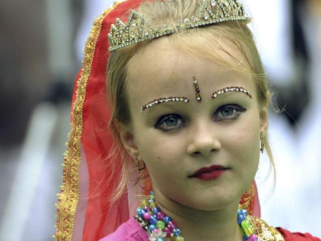 Russian devotees of ISKCON celebrating Rath Yatra at ISKCON temple in Kolkata. (Ashok Nath Dey /HT photo)