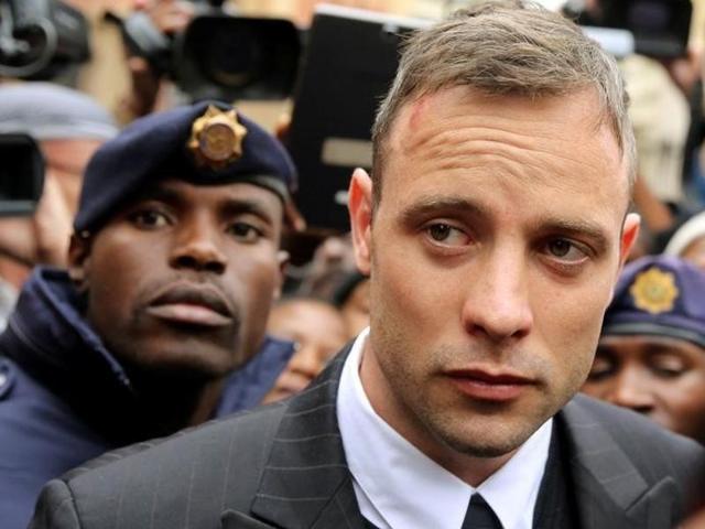 South African Paralympian athlete Oscar Pistorius leaves the High Court in Pretoria, on July 6, 2016 after being sentenced to six years in jail for murdering his girlfriend Reeva Steenkamp three years ago. Pistorius was freed from prison in the South African capital Pretoria last October after serving one year of a five-year term for culpable homicide -- the equivalent of manslaughter. / AFP PHOTO / POOL / MARCO LONGARI(AFP)