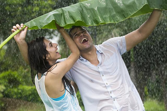 As white is the most versatile colour, white shirts and tees are irreplaceable, come rain or shine (Photo: Images Bazaar) As white is the most versatile colour, white shirts and tees are irreplaceable, come rain or shine (Photo: Images Bazaar)