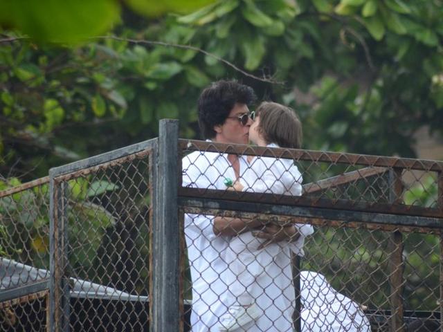 Cutesness overload! AbRam kisses his dad. (Viral Bhayani)