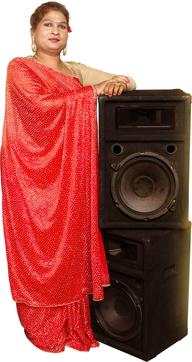 Chandni Suvarnakar loves singing. Chandni Suvarnakar loves singing.