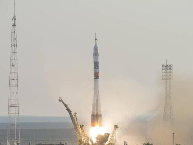 The Soyuz MS-01 spacecraft launches from the Baikonur Cosmodrome. ((NASA/Bill Ingalls)) The Soyuz MS-01 spacecraft launches from the Baikonur Cosmodrome. ((NASA/Bill Ingalls))